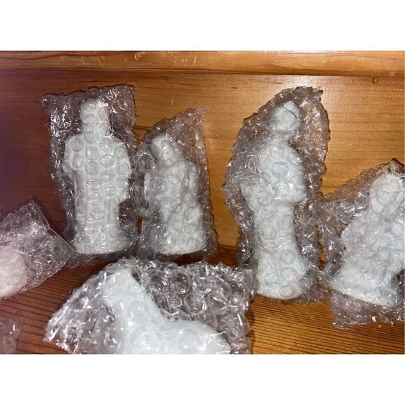 Vintage Bisque Nativity Set White Unopened Pieces - Picture 5 of 7